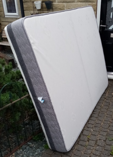 bed-and-mattress-collection-Beauchief-outside