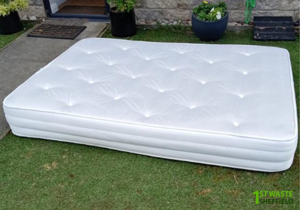bed-and-mattress-collection-Greenhill-outside