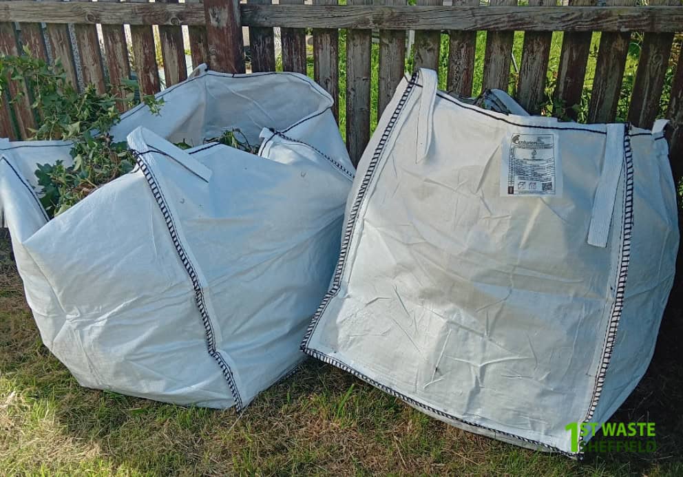 garden-clearance-Graves-Park-bagged-green-waste